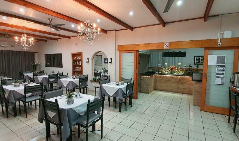 ペンション Dive Inn Guesthouse