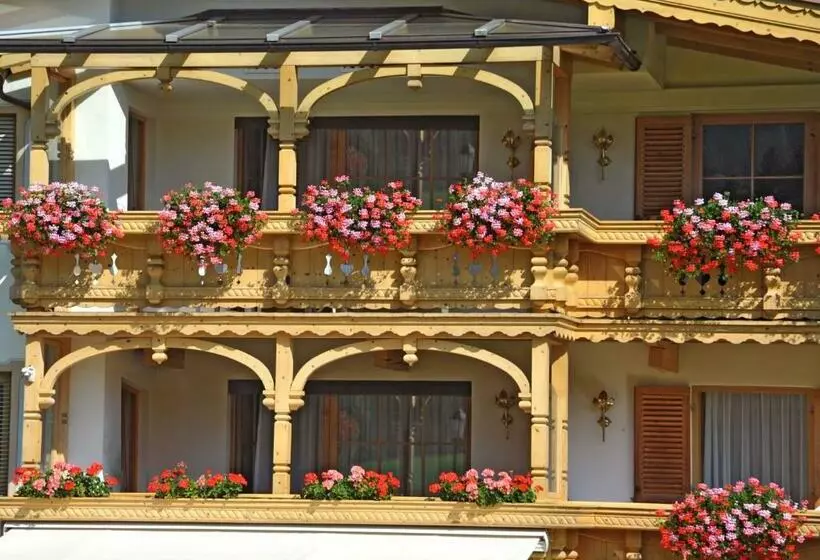 ペンション Haus Unterberg