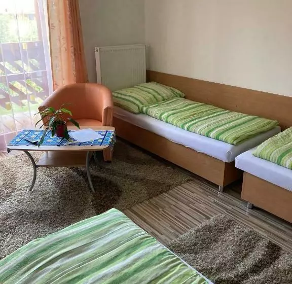 Majatalo Villa Elena