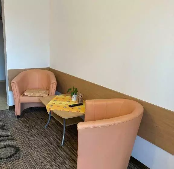 Majatalo Villa Elena