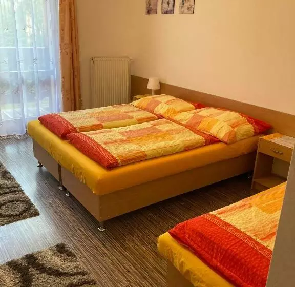 Majatalo Villa Elena