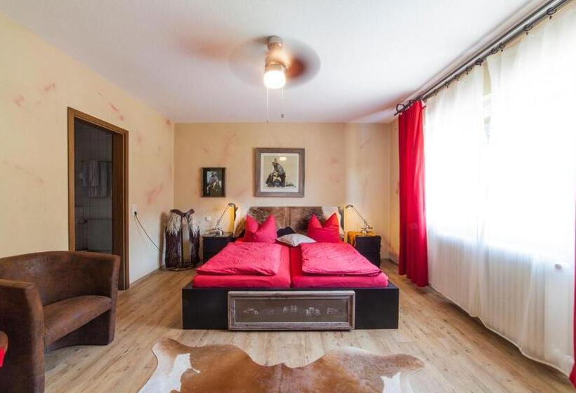 הוסטל Longhorn Ranch Countryhotel Garni