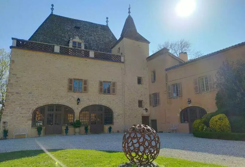 Aamiaismajoitus (B&B) Château De La Venerie