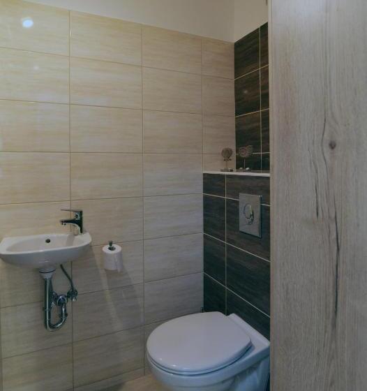 Nocleg ze śniadaniem Fészek Fogadó   Pension Nest