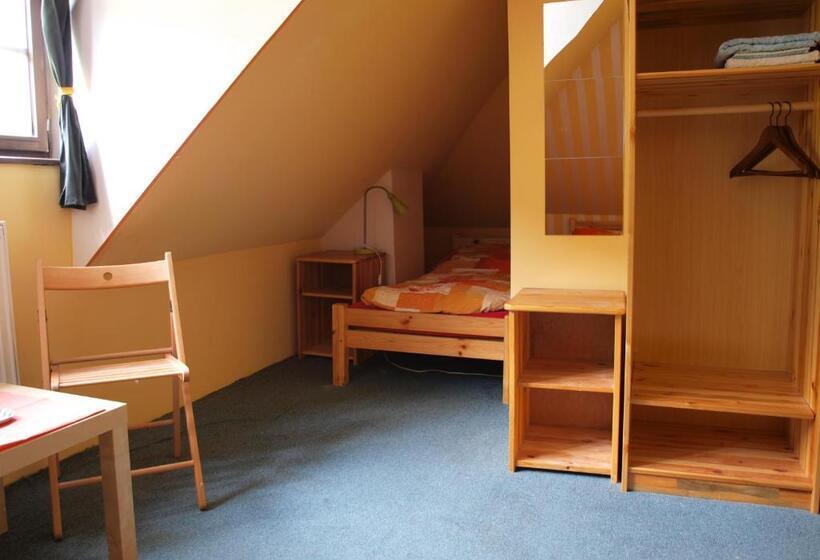 Hostel Skautský Dom