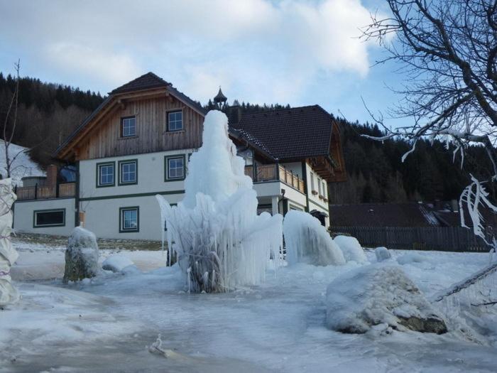 Отель Dorfergut