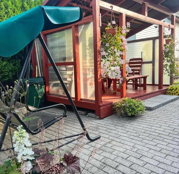 پانسیون Nakvisa