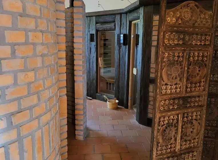 Majatalo Napvirág Ház