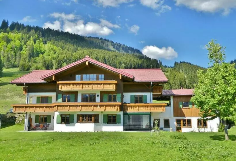 Majatalo Siplinger Suites   Ferienwohnungen   Sauna Und Fitness