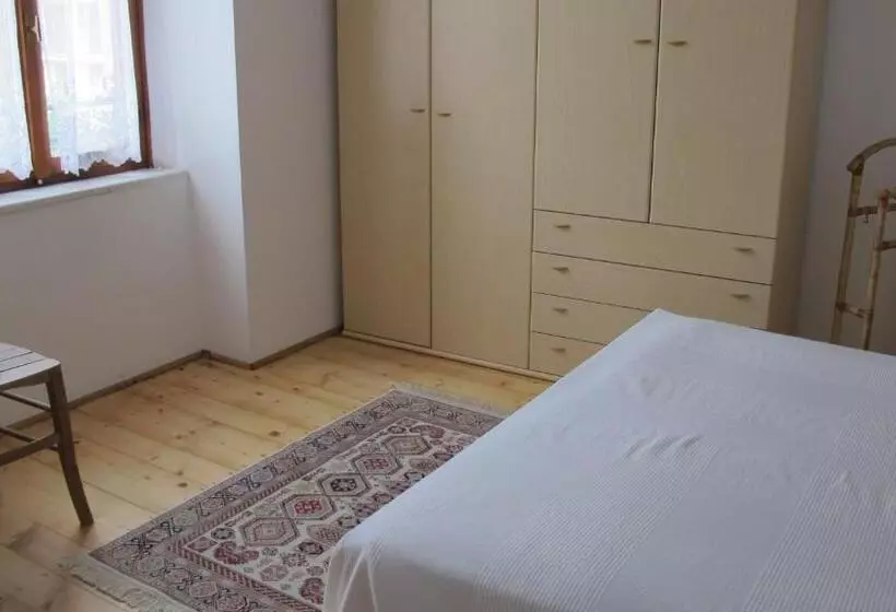 Anesi Appartamenti