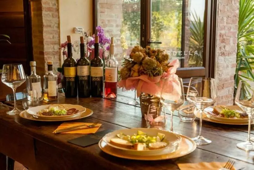 Cordella In Valdorcia Truffle And Olive Oil Resort