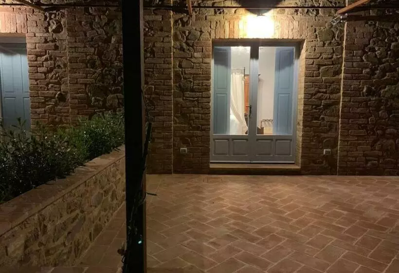 Cordella In Valdorcia Truffle And Olive Oil Resort