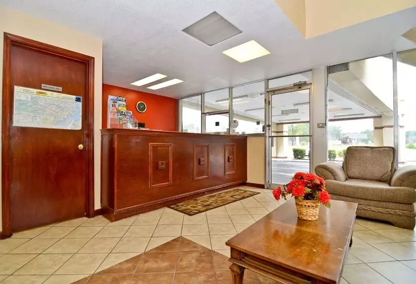 酒店 Americas Best Value Inn Smithfield