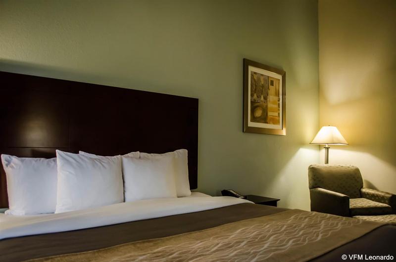 ホテル Comfort Inn & Suites