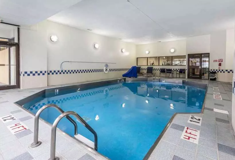 هتل Comfort Inn Sw Omaha I80