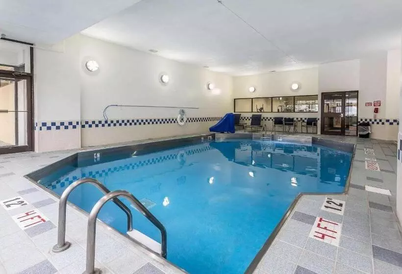 هتل Comfort Inn Sw Omaha I80