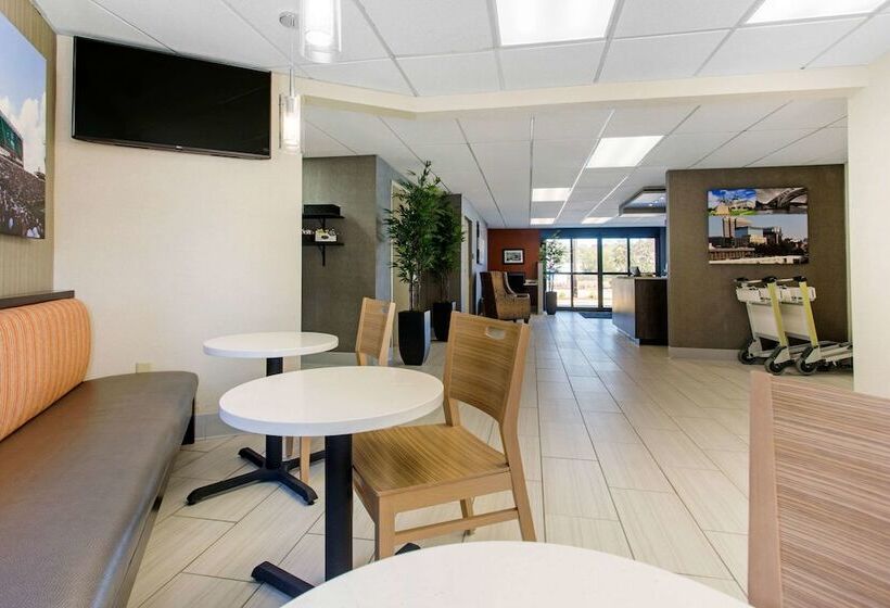 Gallus Stadium Park Inn, Ascend Hotel Collection