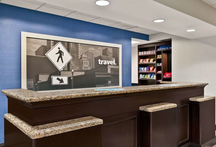 בית מלון כפרי Hampton Inn & Suites Atlanta Airport West/camp Creek Pkwy