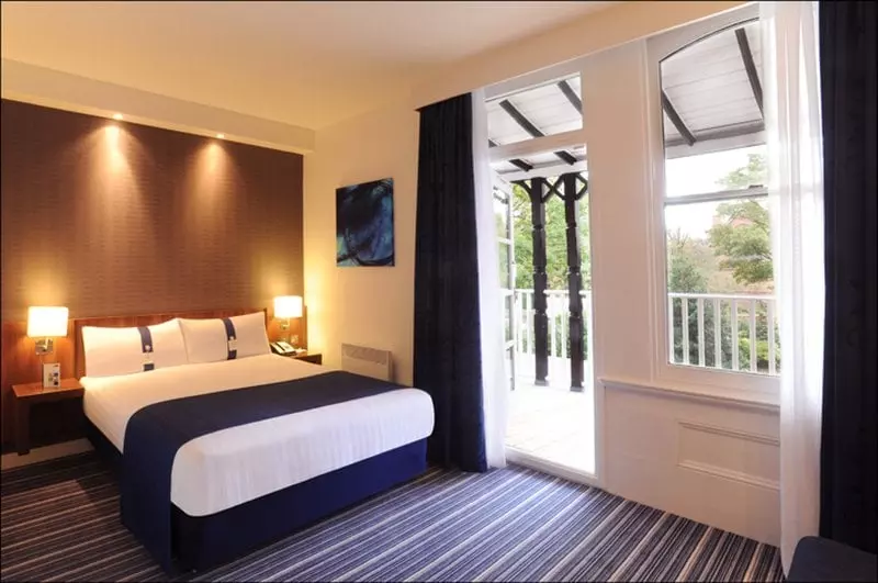 Отель Holiday Inn Express Liverpool Hoylake, An Ihg