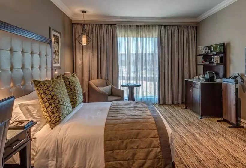 Intercontinental Johannesburg Or Tambo Airport Hotel, An Ihg