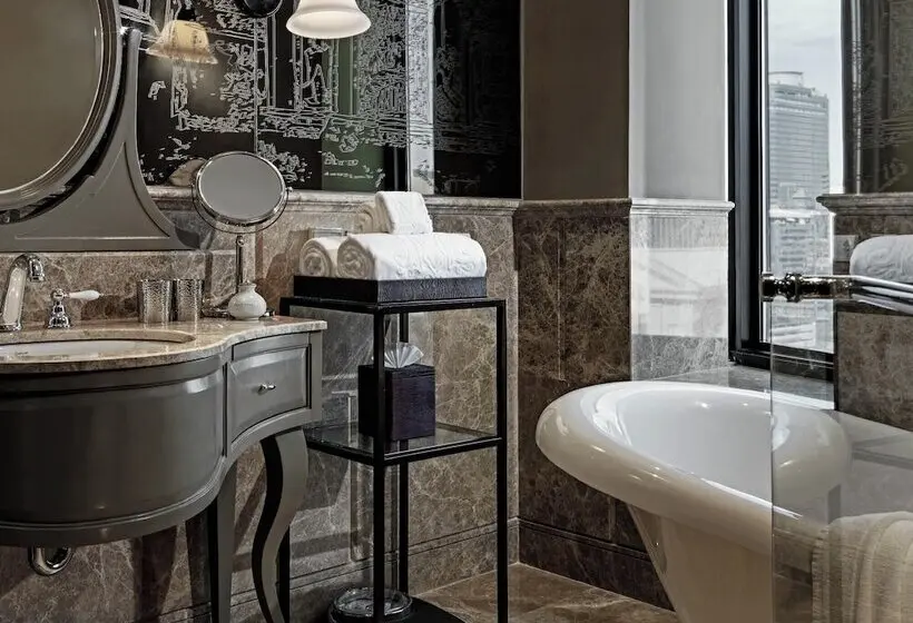 ホテル Muse Bangkok, Autograph Collection