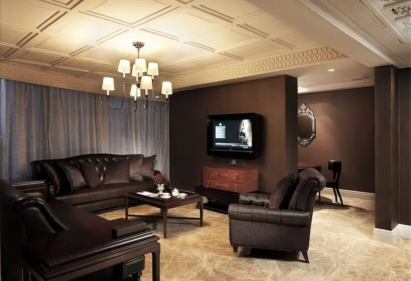 ホテル Muse Bangkok, Autograph Collection