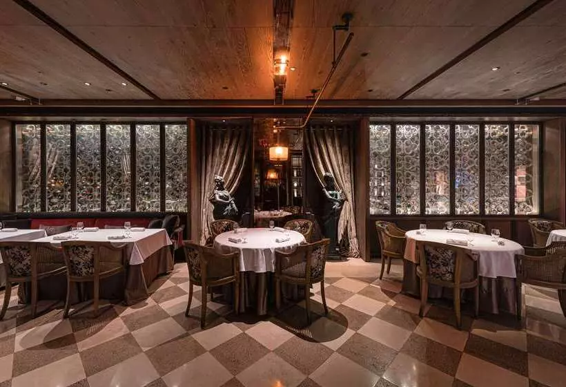 هتل Palais De Chine