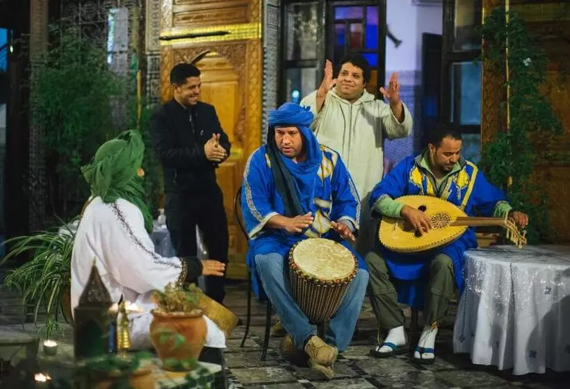 酒店 Riad Naila & Suite