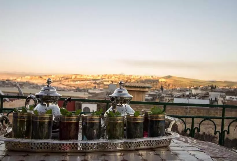 酒店 Riad Naila & Suite