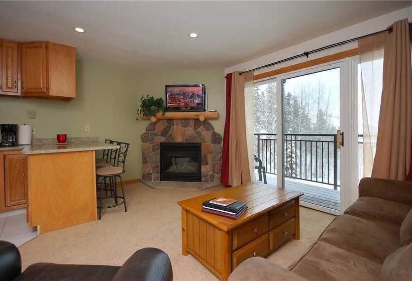 هتل Scandinavian Lodge And Condominiums By Pioneer Ridge Mgmt