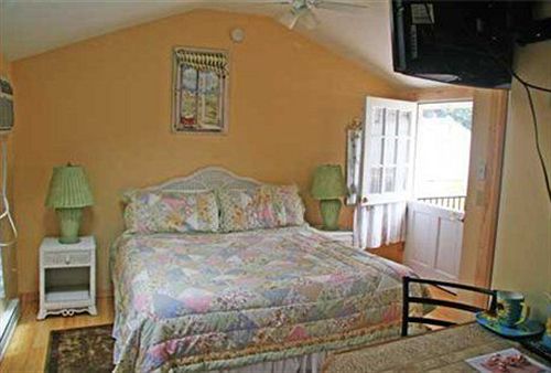 酒店 Shorelands Guest Resort