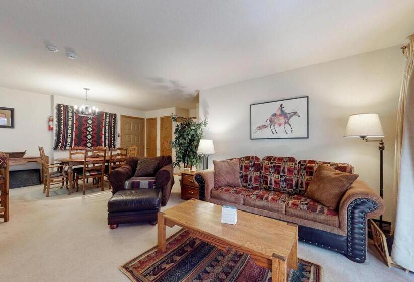 فندق Snowdance Manor 205