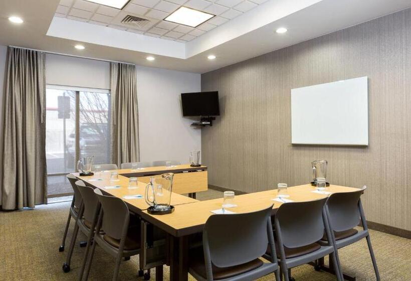 هتل Springhill Suites Indianapolis Fishers