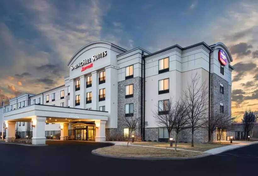 Отель Springhill Suites Indianapolis Fishers