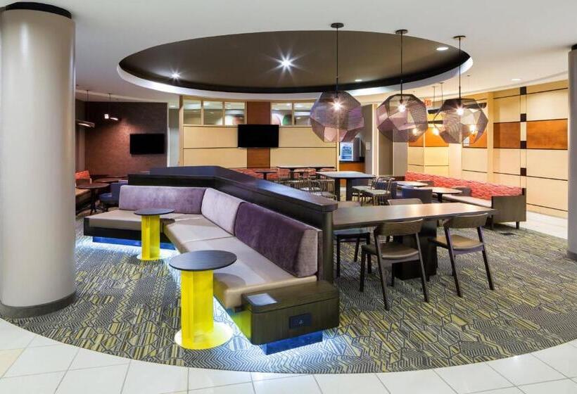 هتل Springhill Suites Indianapolis Fishers