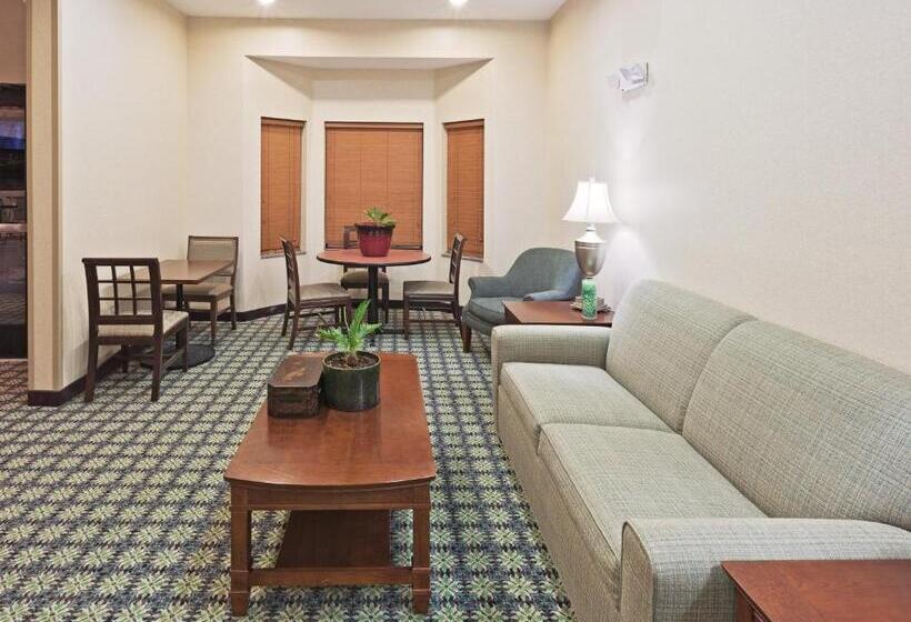 Szálloda Staybridge Suites Oklahoma City Airport By Ihg