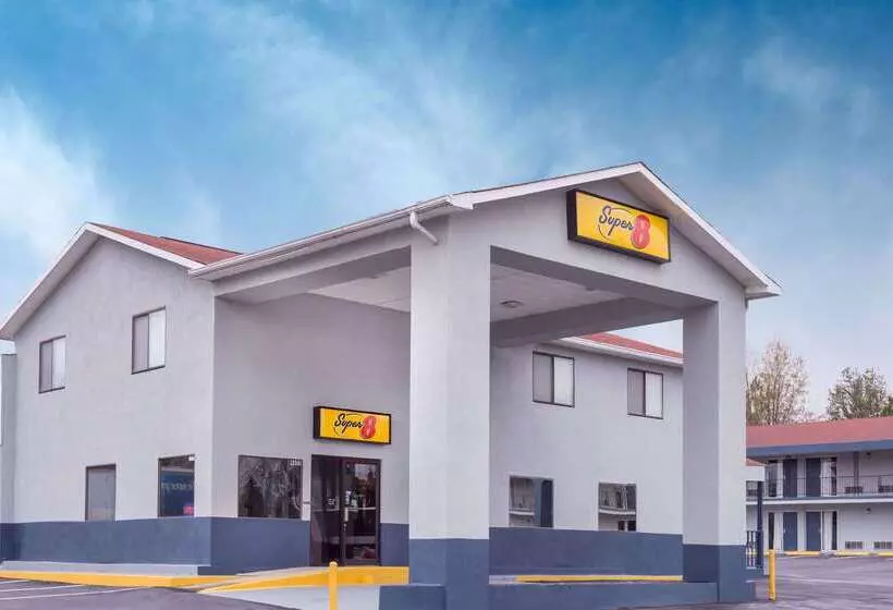 Otel Super 8 By Wyndham Locust Grove