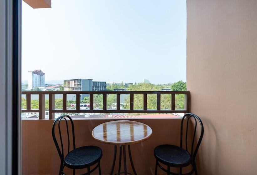 Hotel Thipurai Beach