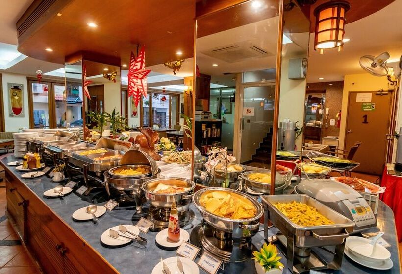 Hotel Thipurai Beach