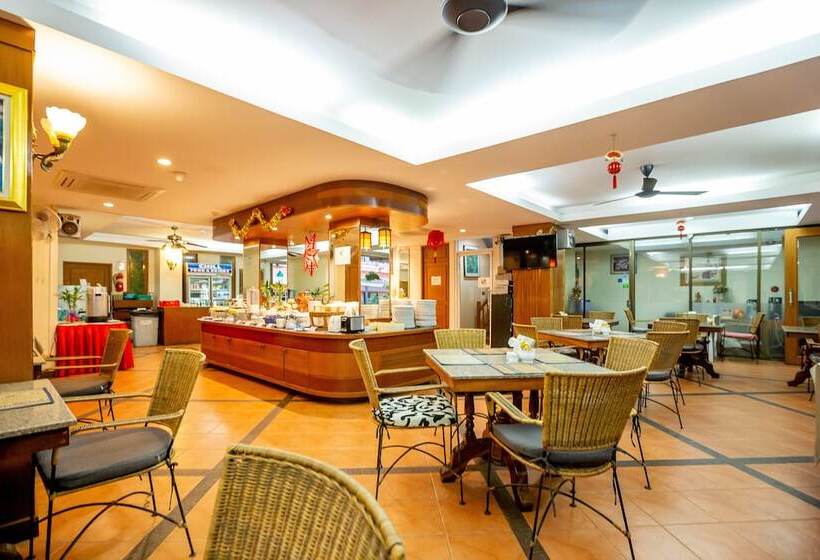 Hotel Thipurai Beach