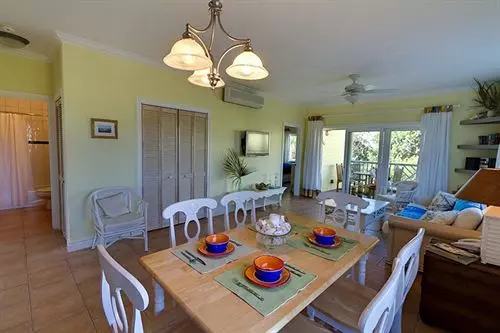 Pineapple Fields Hotel Condo