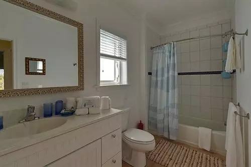 Pineapple Fields Hotel Condo