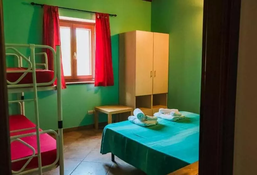 Aamiaismajoitus (B&B) Il Podere Del Nonno