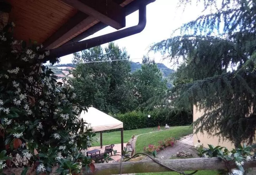 Aamiaismajoitus (B&B) Il Podere Del Nonno
