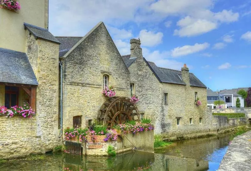 ホテル Château Baffy