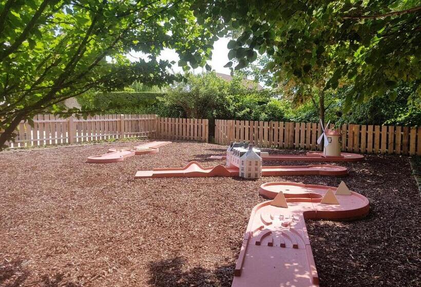 فندق Château Baffy