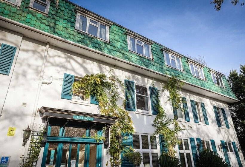 فندق The Grove