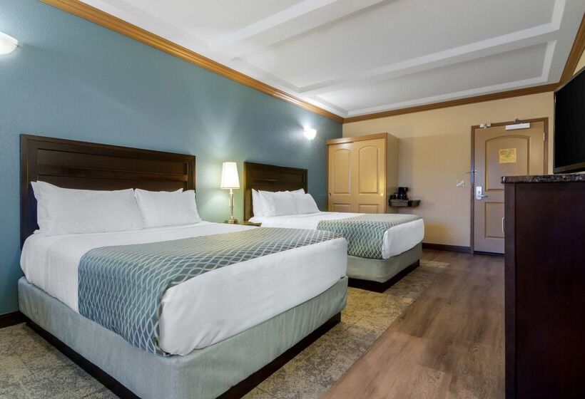 هتل Best Western Plus Kamloops