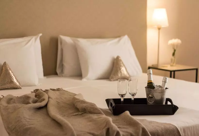 호텔 Esplendor By Wyndham Montevideo Cervantes