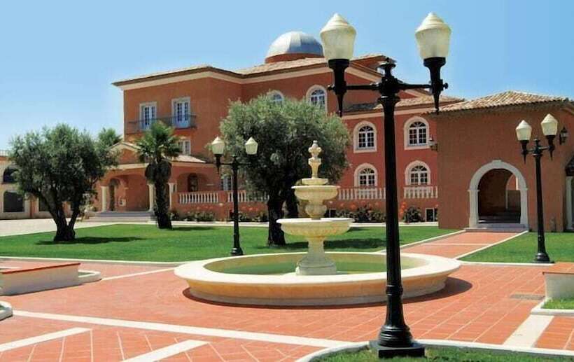فندق Herdade Lago Real